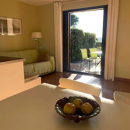 Apartment Luisant *